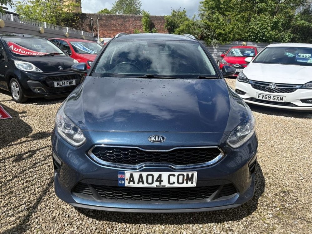 Blue Kia Ceed 1.5 T-GDi 3 Sportswagon 5dr Petrol DCT Euro 6 s/s 158 bhp