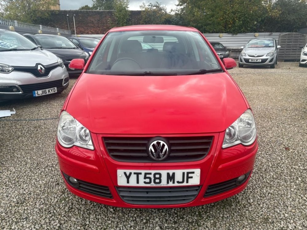 Red Volkswagen Polo 1.4 Match Hatchback 5dr Petrol Manual 150 g/km 79 bhp