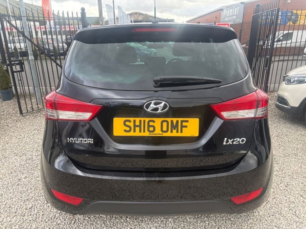 2016 Hyundai ix20 Hatchback 1.4 Style Hatchback 5dr Petrol Manual Euro 5 90 bhp