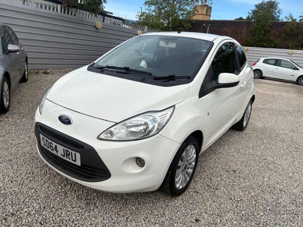 White Ford Ka 1.2 Zetec Hatchback 3dr Petrol Manual Euro 5 s/s 69 ps