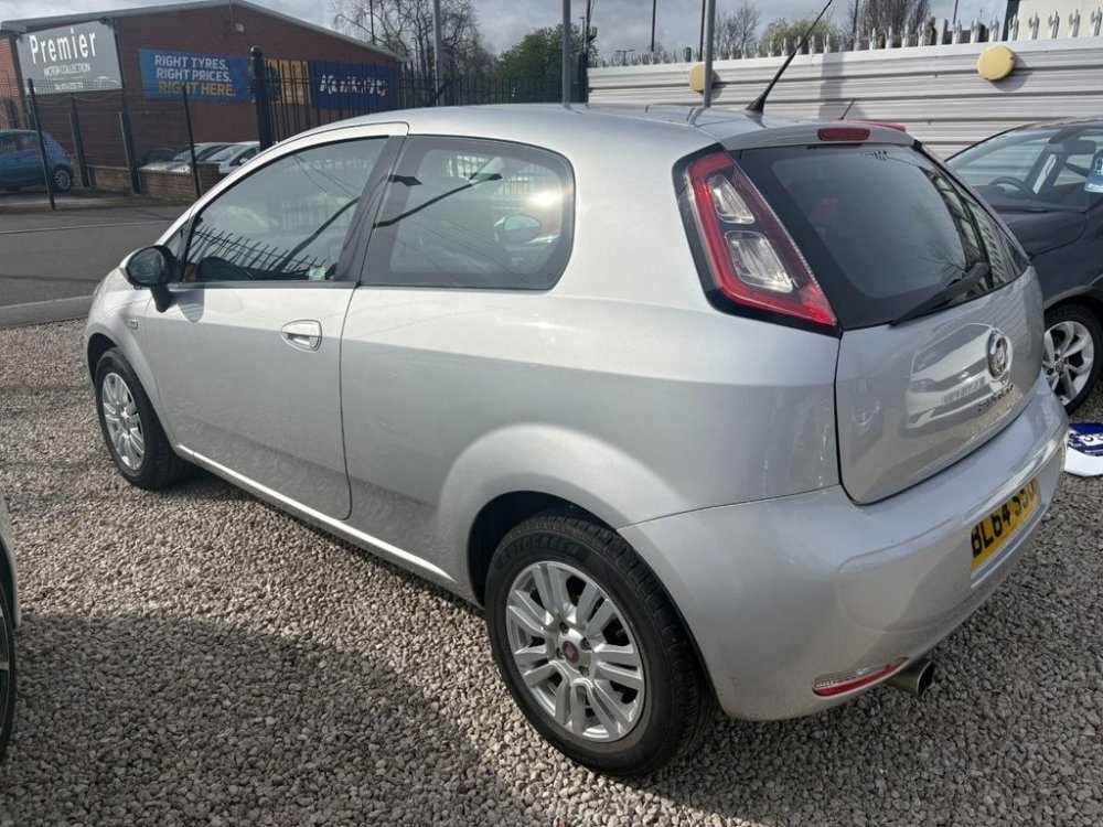Grey 2014 Fiat Punto 1.2 Easy Hatchback 3dr Petrol Euro 6 69 bhp in Sheffield