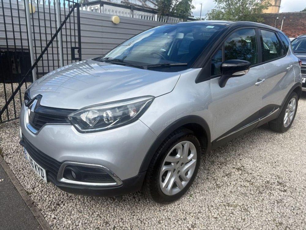 Renault Captur 1.5 dCi ENERGY Dynamique Nav SUV 5dr Diesel Manual Euro 6 s/s 90 ps for sale in Sheffield