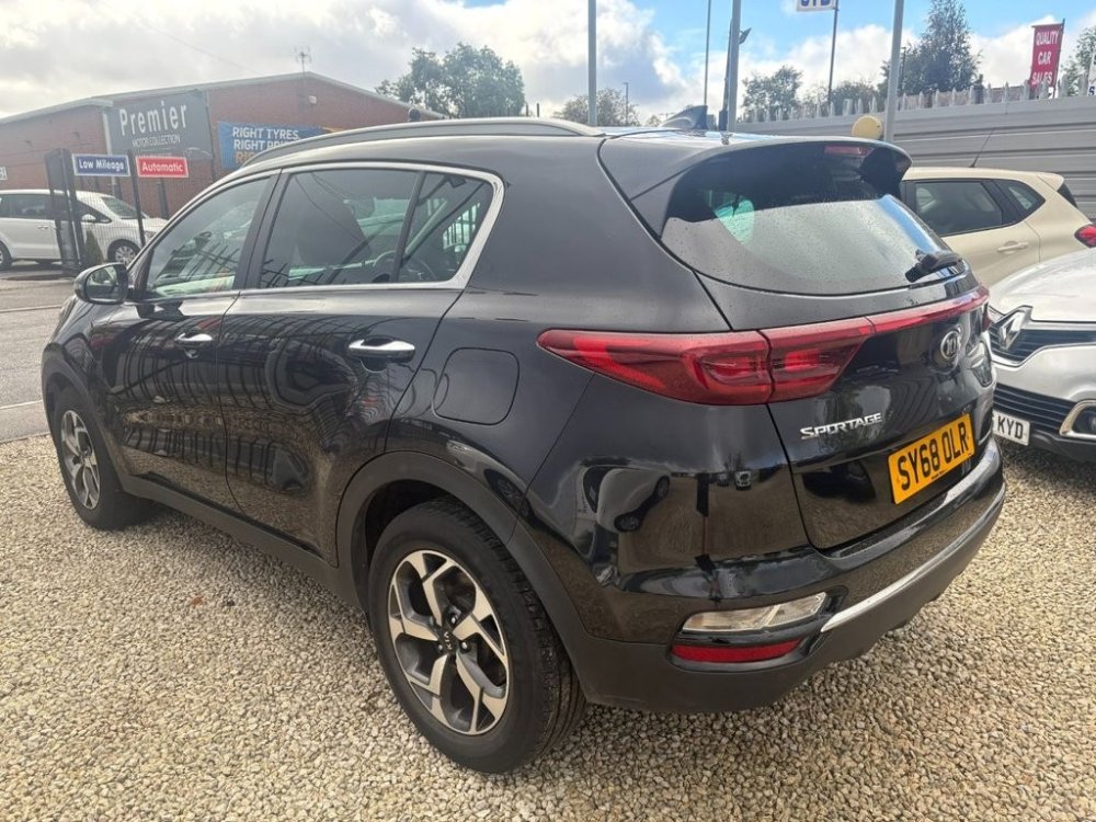 Black 2018 Kia Sportage 1.6 CRDi 2 SUV 5dr Diesel Manual Euro 6 s/s 134 bhp in Sheffield