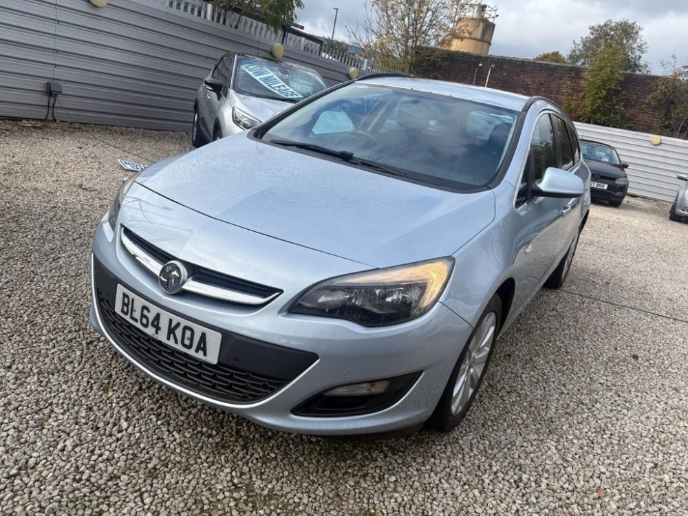Vauxhall Astra 1.6 CDTi ecoFLEX Tech Line Sports Tourer 5dr Diesel Manual Euro 6 s/s 110 ps for sale in Sheffield