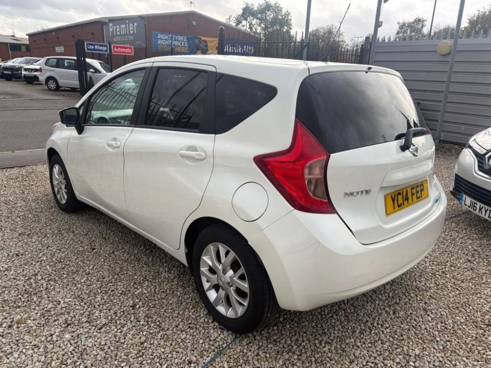 White 2014 Nissan Note 1.2 12V Acenta Hatchback 5dr Petrol Manual Euro 5 s/s 80 ps in Sheffield