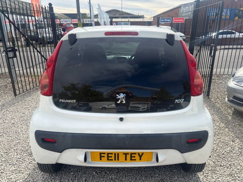 2011 Peugeot 107 Hatchback 1.0 12V Envy Hatchback 3dr Petrol Manual Euro 5 68 ps
